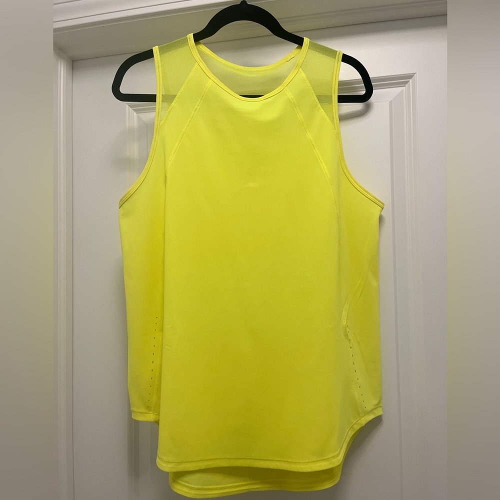 Lululemon Sculpt Tank Top Size 10 in Highlight Yellow - NWOT!